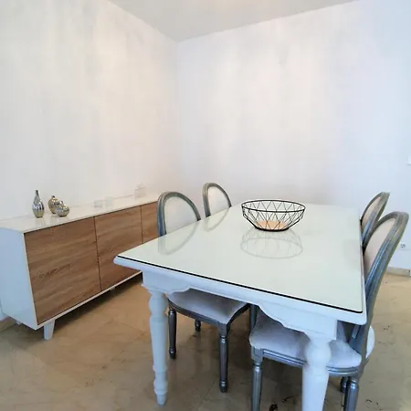 Lujoso Y Espacioso Piso En El Corazon De Con Hidromasaje Apartment Alicante